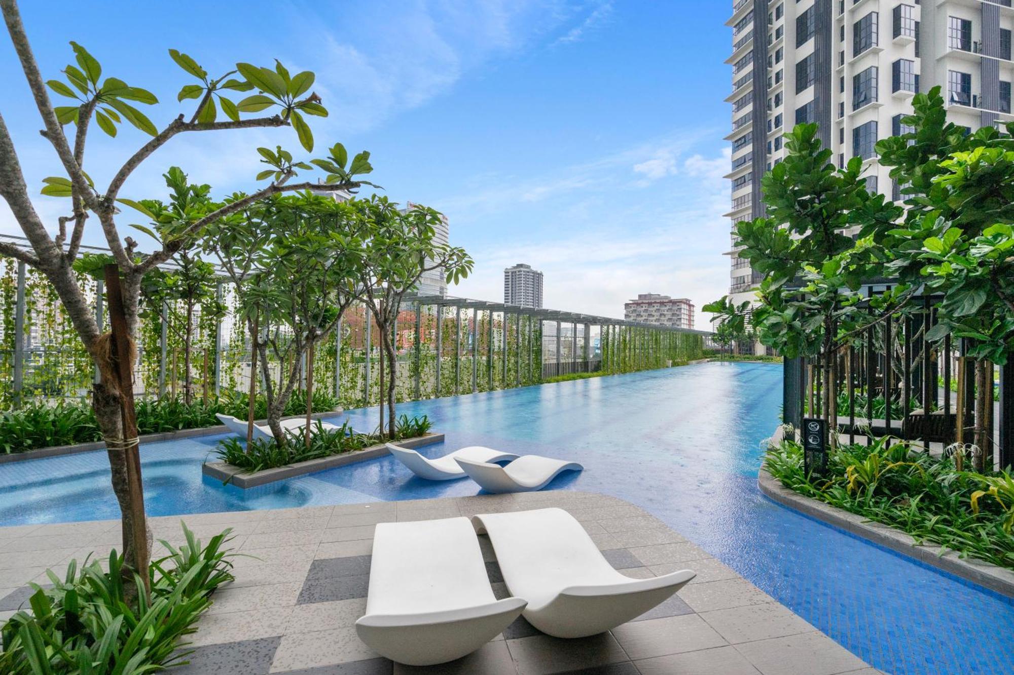 Highpark Suites At Petaling Jaya, Kelana Jaya By Plush المظهر الخارجي الصورة